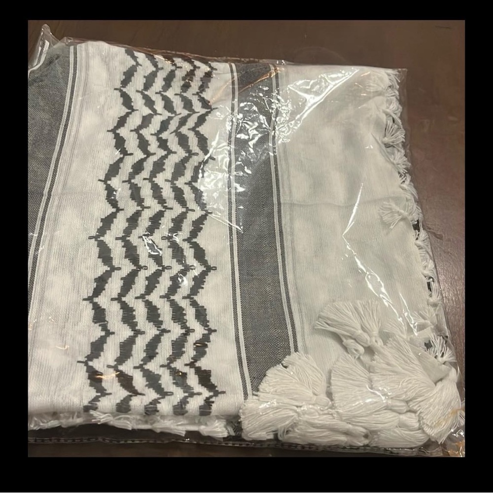Palestinian Kuffivehs available now with black and white tassel